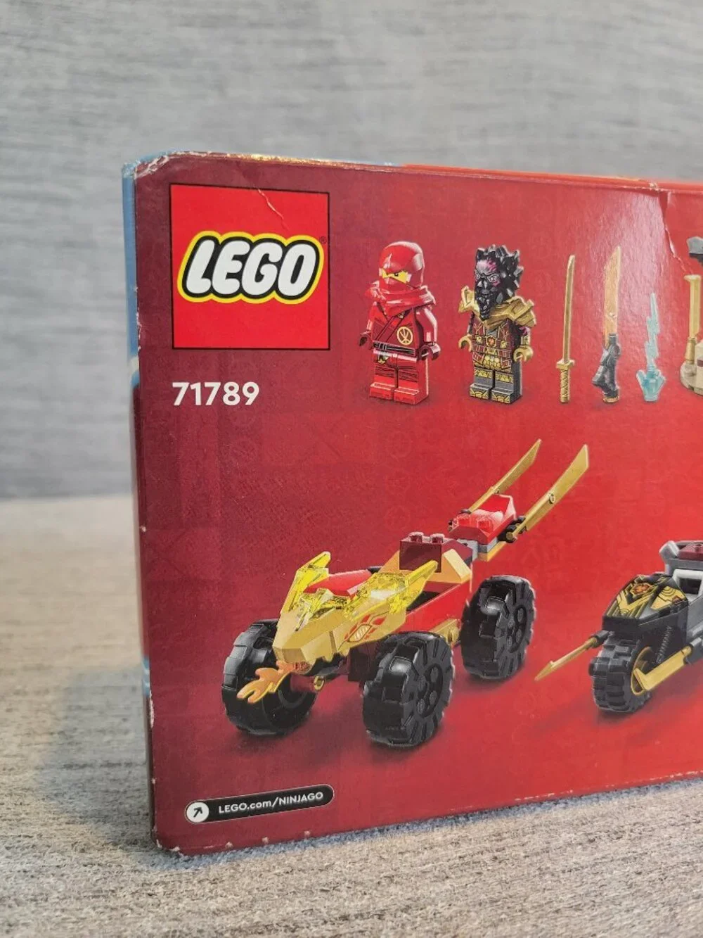 Lego Ninjago Kai and Ras's Car and Bike Battle 71789